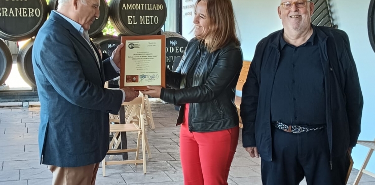 The Provincial Association of Middle Management of Tourism and Hospitality of the Province of Cádiz recognizes the Manuel Aragón Winery